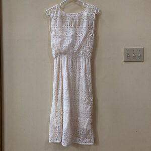 Alice + Olivia Cream Lace Midi Dress